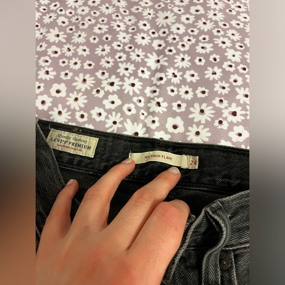 90s high rise flare Levi’s